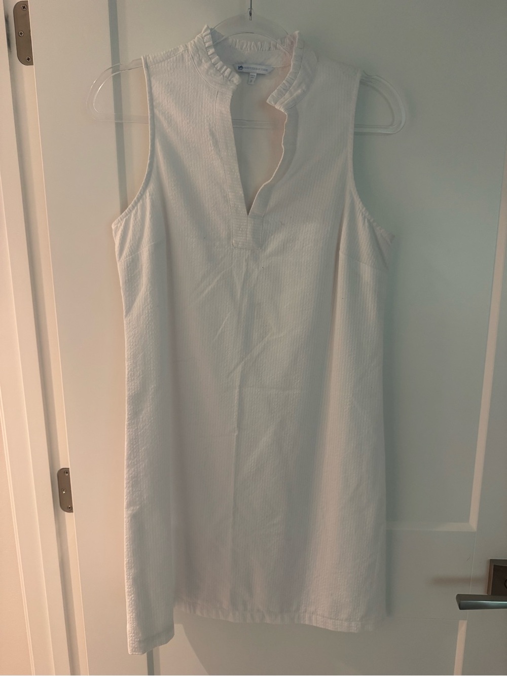 Southern Tide White Seersucker Sleeveless Shift Dress